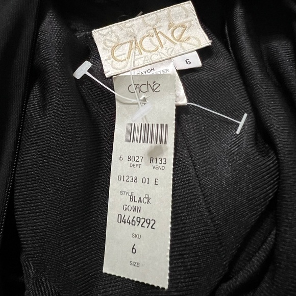 Cache Elegant evening gown - Picture 5 of 5